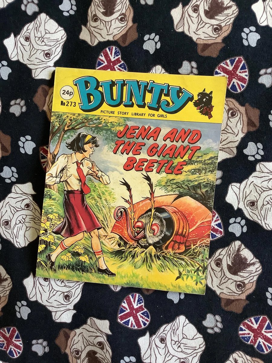 WatsonsVintage's tweet photo. A fun, kitsch 40th Birthday #giftforher Rare Vintage 1986 ‘Bunty' Picture Story Library For Girls Mini Comic No. 273 Comic Strip Story -Nostalgic Retro 40th Birth Year Gift &amp; Tag https://t.co/gZ6aoJ9qYw via @Etsy #VintageComics #Bunty #GirlsComics #1986Gift #SciFi #Nostalgia https://t.co/e543M4eSXd
