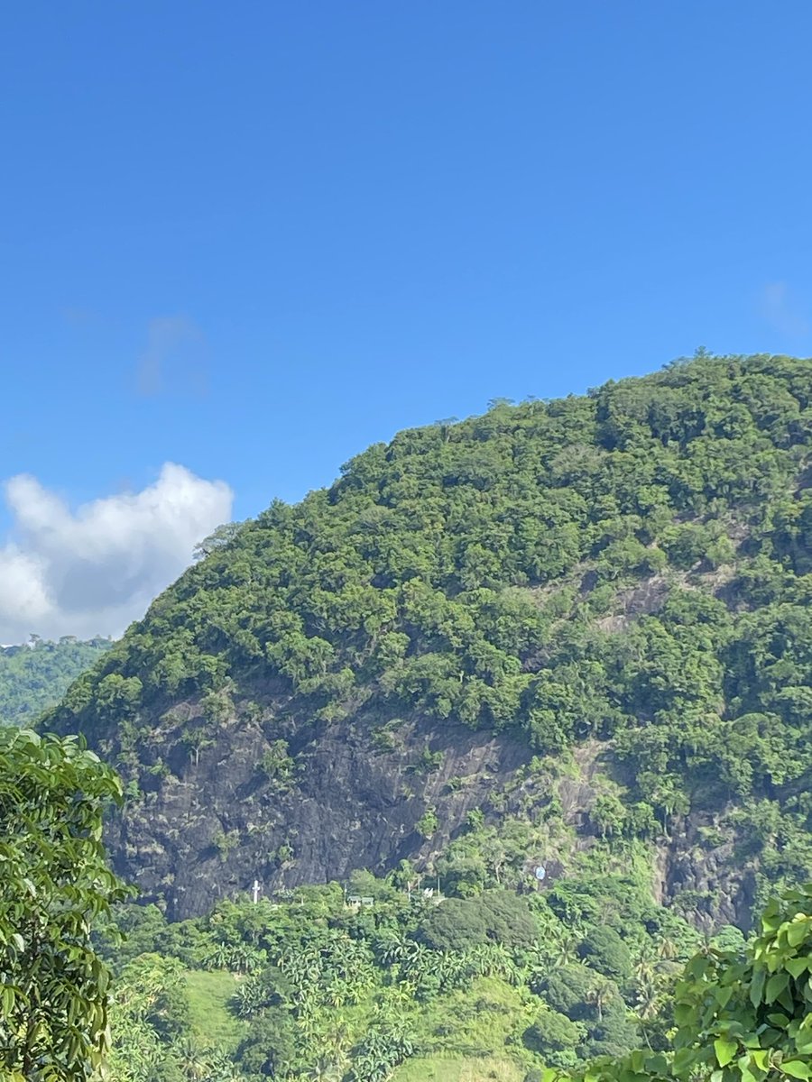 onnedij's tweet photo. August started a little higher. ⛰️✨ https://t.co/DFVjTeoJgn