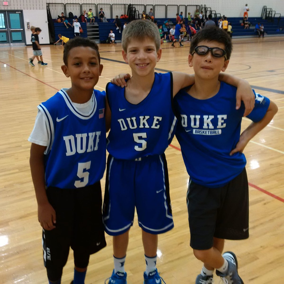 WildhawkBBall's tweet photo. #ThrowBackThursday #DukeDay #WildhawkBasketballCamp @DukeMBB https://t.co/u9BFmkgn9v