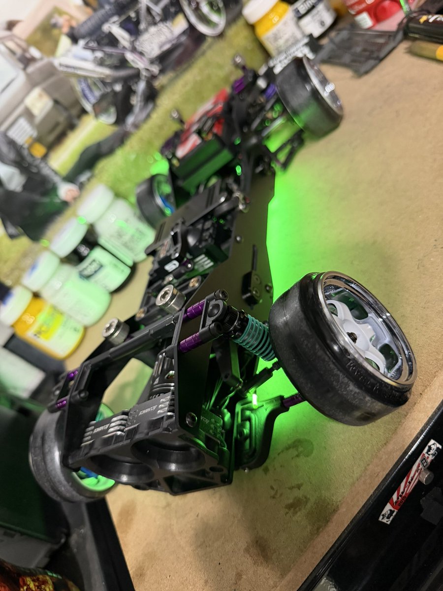 ScrapersM022's tweet photo. ADDICTION RC DESIGN
RX-01
ブーツ履かせてみた件 https://t.co/rBdKjCf9Wx