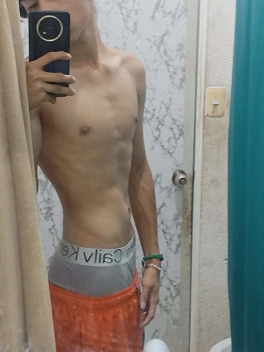 ZurielLadiaa's tweet photo. Pueden ver pero no tocar 🫣🥴🤭 https://t.co/0NU1j3aPNf