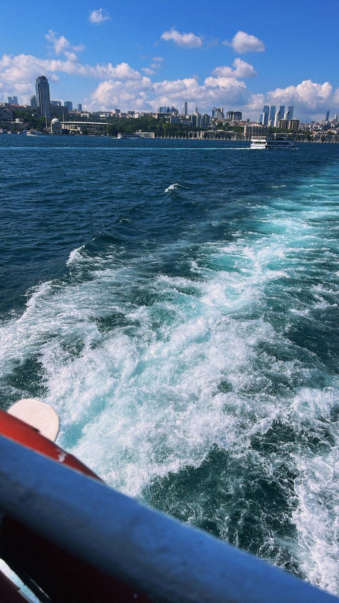CalledJJy's tweet photo. 🧜🏻‍♀️⚓️⛴️🌊 https://t.co/O5HeVXo1uU