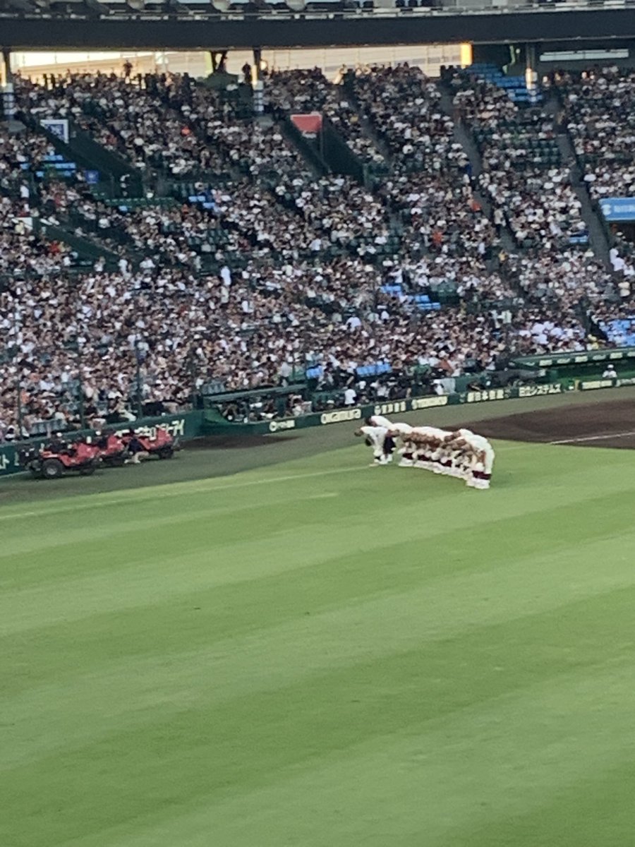 July_Kana's tweet photo. 🌻東筑高校野球部、夢をありがとう
公立高校の星🌟
甲子園まで連れて来てくれて、ありがとう
感謝しかありません🥹 https://t.co/9tSI3cZXZO