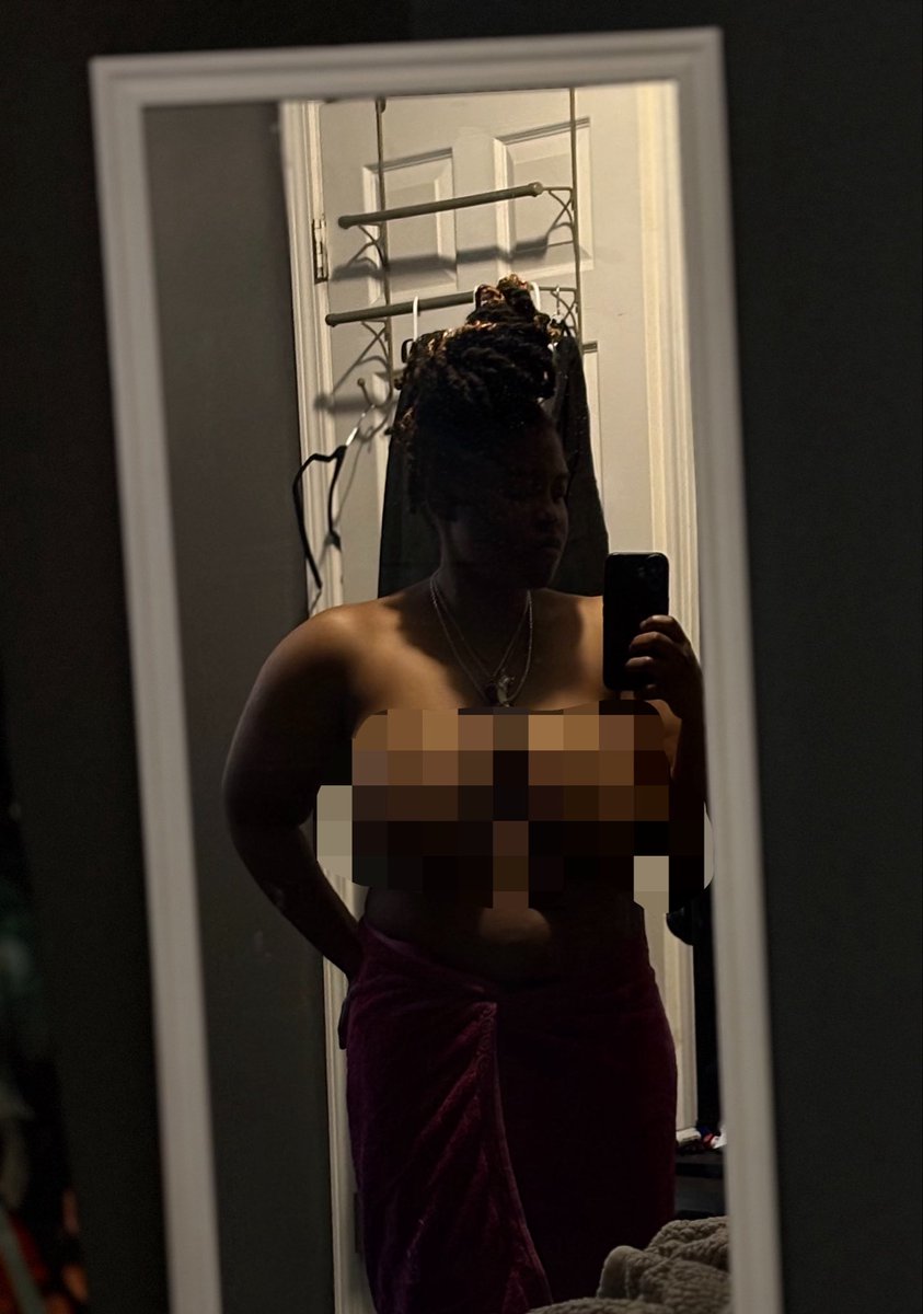 Pussywarrior999's tweet photo. Thats it darlin…. Keep squirting on my dick like the good slut you are🤤
#findomworship #pay4play #humanwallet #spoilme #domme https://t.co/rbt0YwgEqS