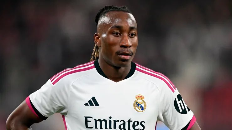 MadridSports_'s tweet photo. 💰 125 millones + 15 millones en variables ha costado el traspaso de Diomande al Real Madrid 

EL FICHAJE MÁS CARO DE NUESTRA HISTORIA https://t.co/neo5edXsul