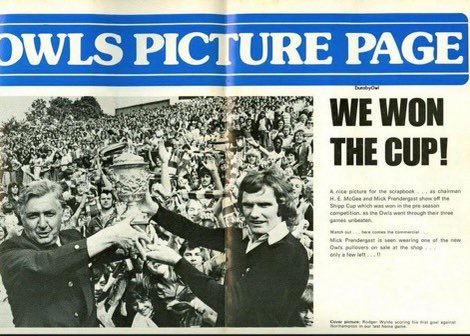Dunsbyowl's tweet photo. A ray of sunshine in the #darkdays of the mid 1970s. #OnThisDay 50 years ago #SWFC won the Shipp Cup beating @CambridgeUtdFC 5-2 Goals Wylde 2 , Feeley 2, & Nimmo. Lovely Pic of Bert, a full Kop and Mick P #RIP in a legendary Wednesday jumper !
@secondflight2 replaced Fox https://t.co/bUhmLzWTP8