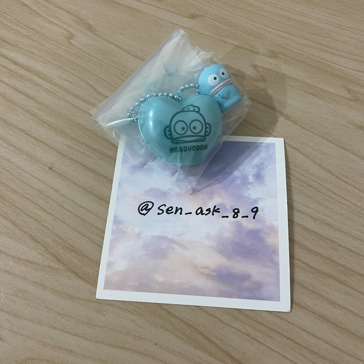sen_ask_8_9's tweet photo. @Jeeek1024 初めまして、検索から失礼致します。
当方ハンギョドンを1点所持しておりますがポチャッコとの交換は可能でしょうか？まとめてでの交換でなく申し訳ありませんがご検討いただけますと幸いです。よろしくお願い致します。 https://t.co/OgdD8eAcba