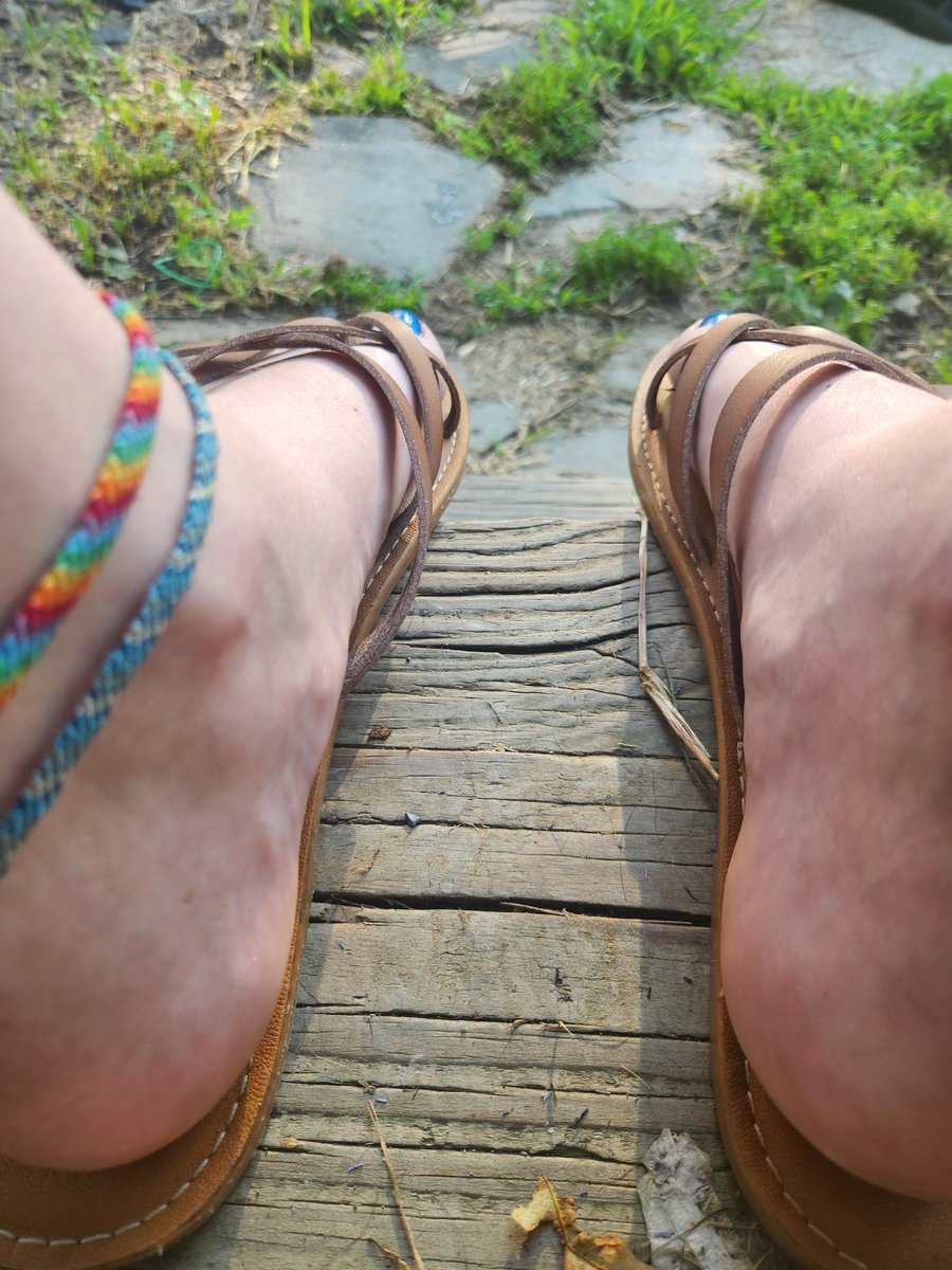 ygqfreya's tweet photo. Some are just better than others..
 What are you gonna do about it?
#bigfeet #giantess #illownyou https://t.co/mdn6Dnlepq