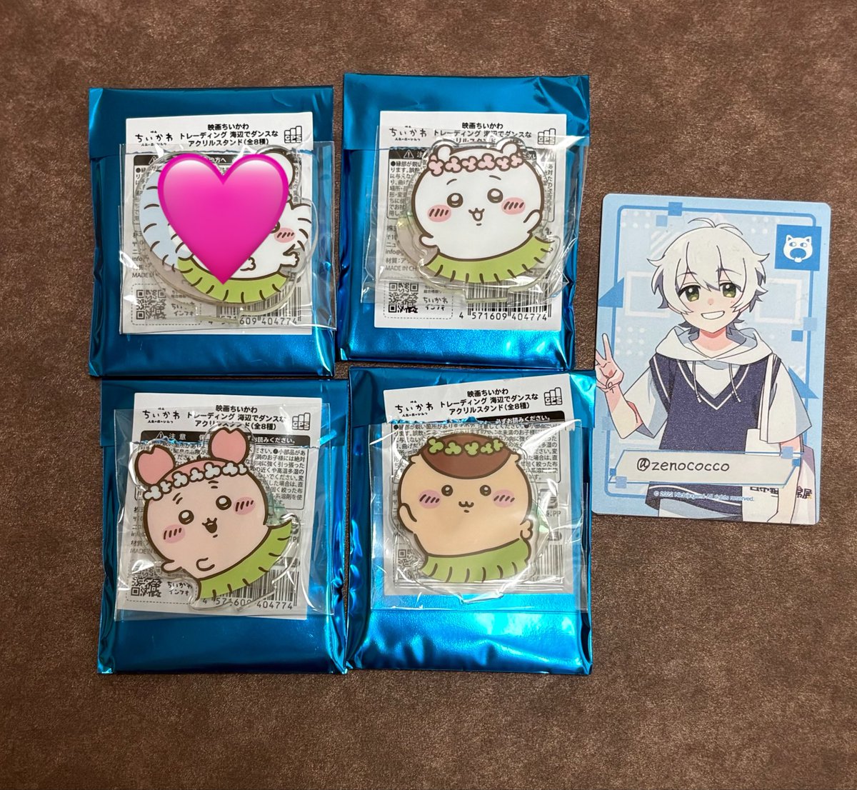 zenococco's tweet photo. 【交換】ちいかわ 映画 海辺でダンスなアクリルスタンド アクスタ

譲】ちいかわ、古本屋、くりまんじゅう

求】シーサー

郵送での交換希望です。
検索からでもお気軽にお声掛けください！ https://t.co/RKStKKhrXw