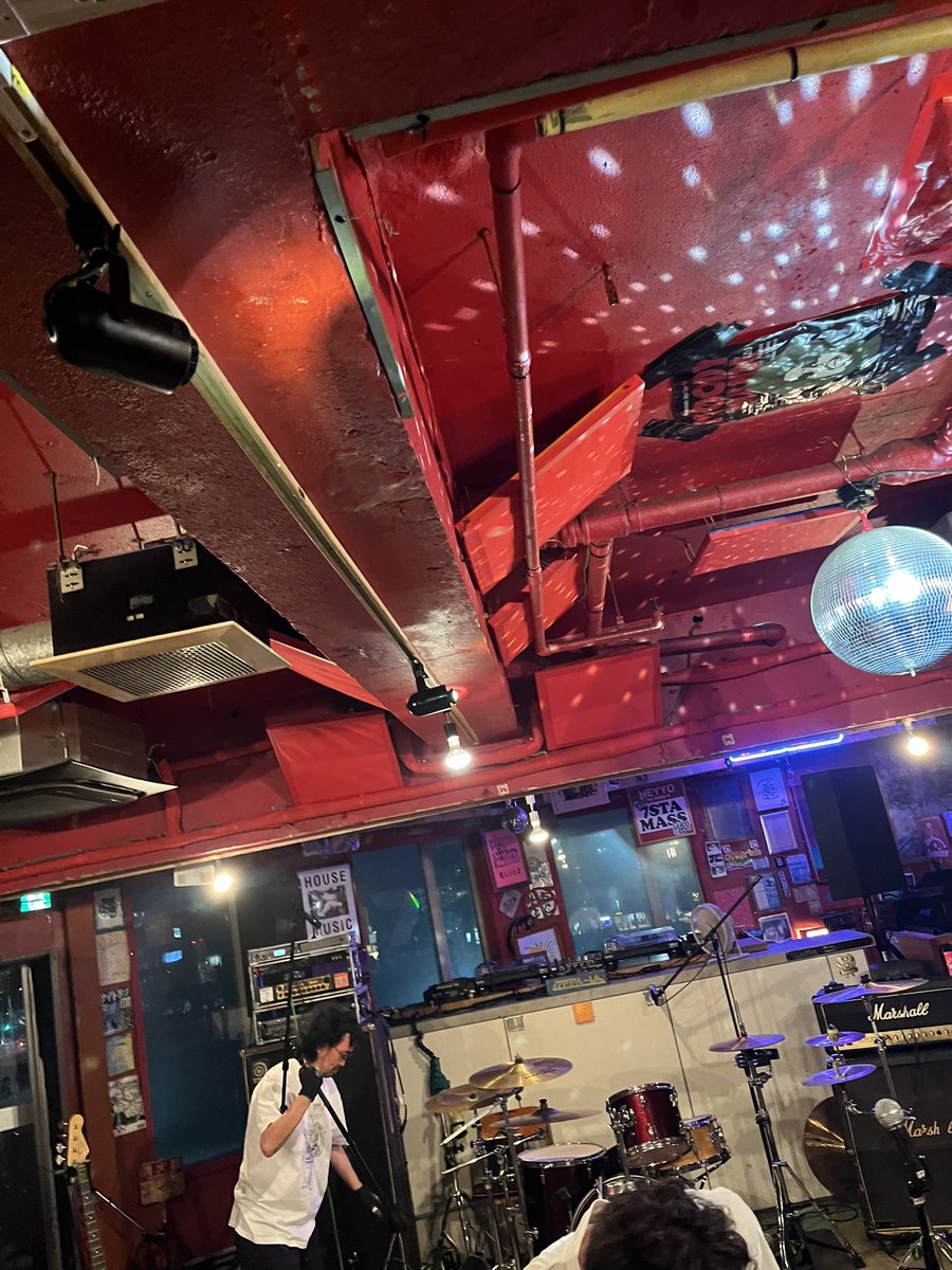 ___O4h's tweet photo. オッパーラがおかしいのかインキーのオタクがおかしいのかばっくりのオタクがおかしいのかわかんないけど意味わかんなくて楽しかった https://t.co/Lvh1ahvYFq