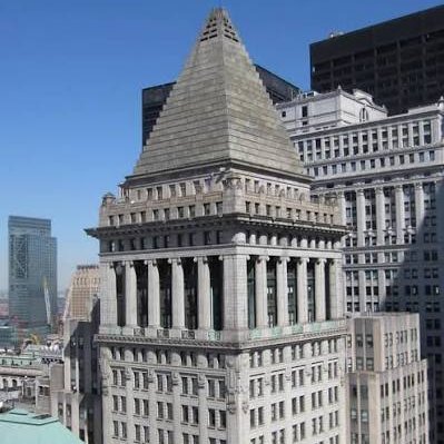 dlondonwortel's tweet photo. Fun fact: the top of the Bankers Trust building in NYC (1910-1912 AD) is an imitation of the Mausoleum at Halicarnassus (353 and 351 BC)

Early twentieth century architects were SUCH NERDS https://t.co/wcFRxCs2kf