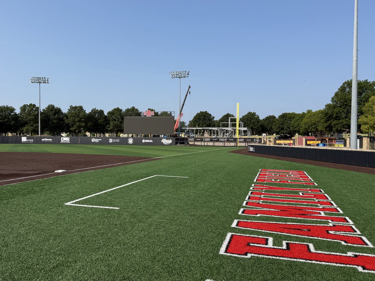 casontollett11's tweet photo. 👀👀 @AStateBaseball https://t.co/hklL9qBBdR