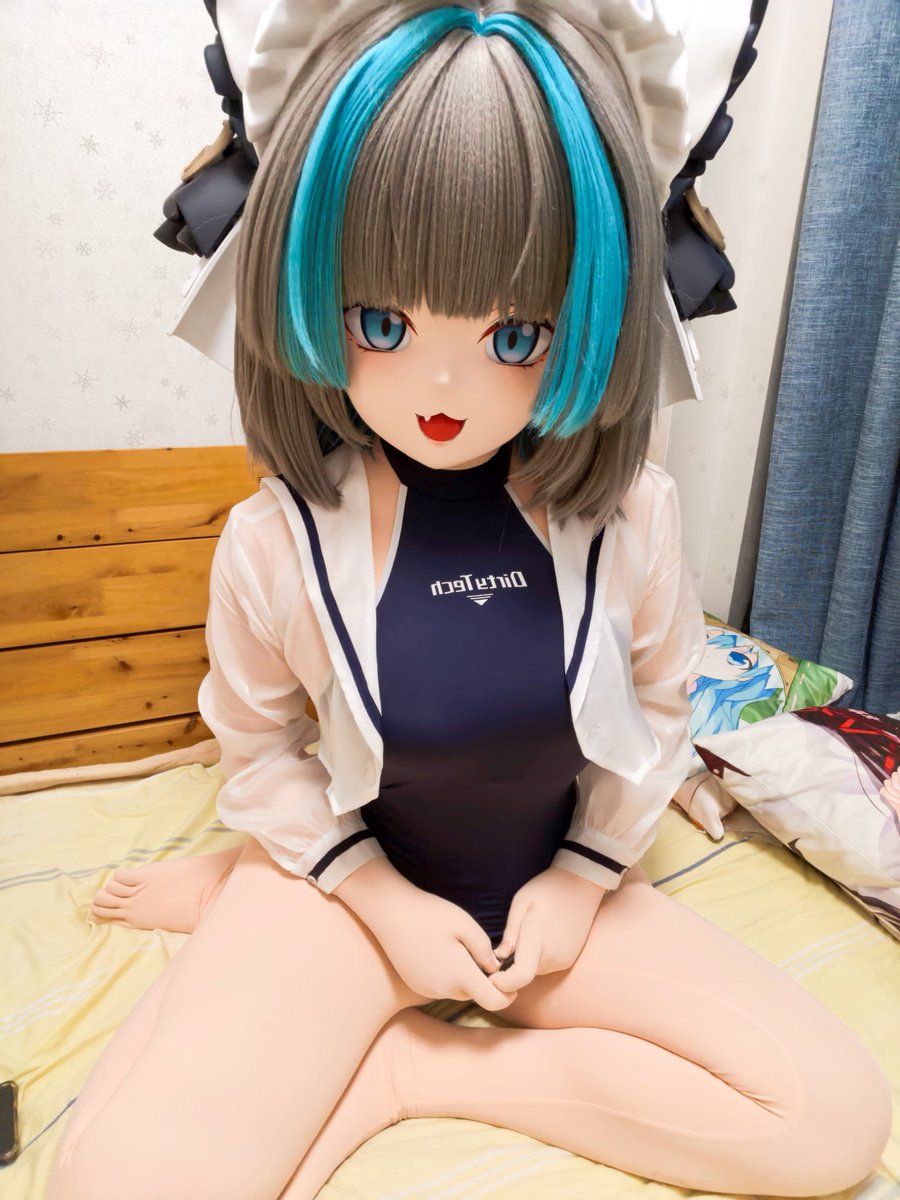 iinaoneko's tweet photo. 穿上校服啦
#kigurumi https://t.co/hT10yymGp8