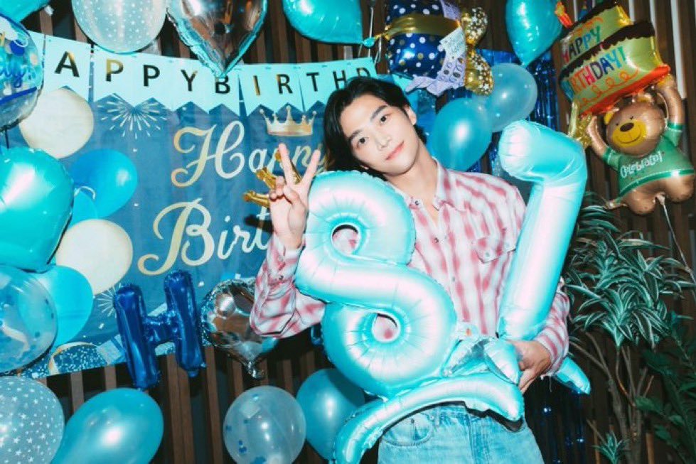 starRW9687's tweet photo. #로밍의여름_로운아_생일축하해
백구십햄찌는지가일센티인줄암
#HBD_ROWOON_DAY
영원히귀여워줘영원히변하지마 https://t.co/lEsqZWpvX2