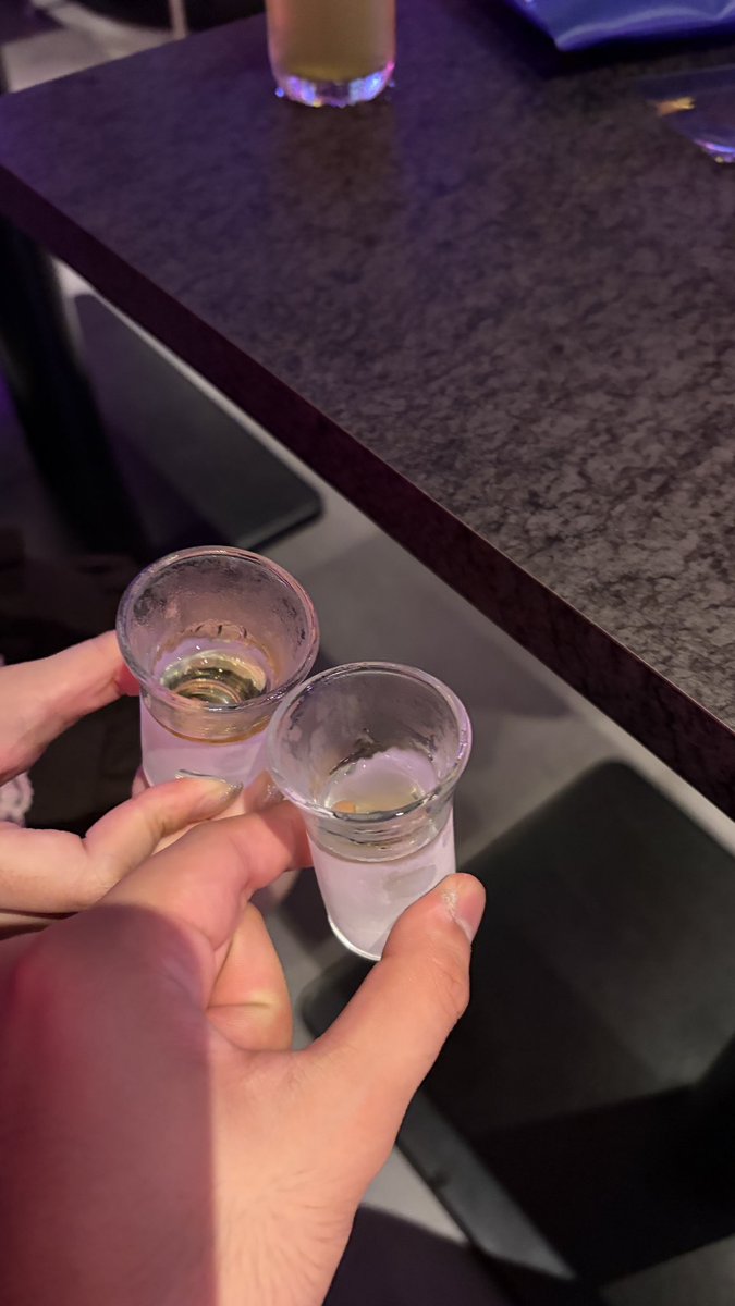 hijikakeippa's tweet photo. るをさん研修上がりおめでとう！
正衣装も似合ってよき！👍

なーんか飲みべ高いのかまあまあ飲んだね
また次も期待だね✨

@1ldk_ruo https://t.co/y1M79TAZvK