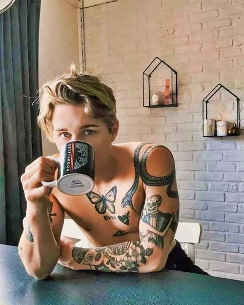 FluidGuys's tweet photo. Tattoo Thursday https://t.co/izNwpgpa3F