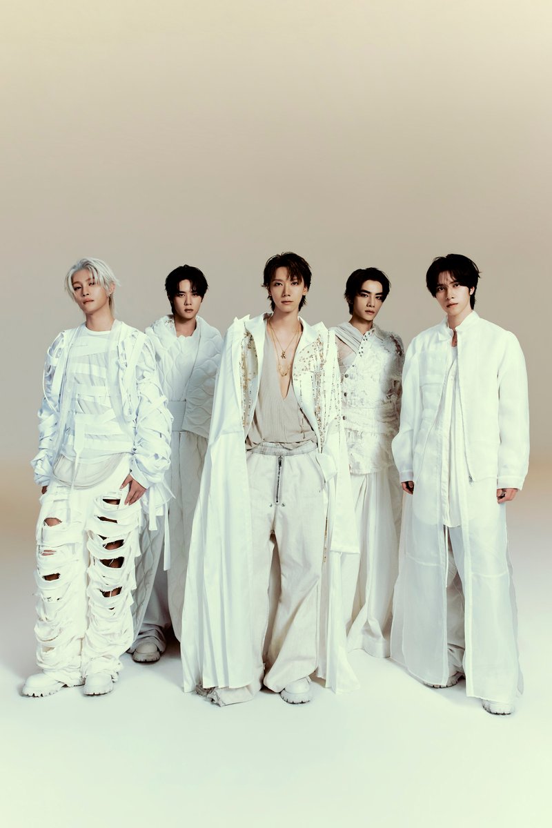 WayV_official's tweet photo. WayV 'Vision Wings' Teaser: shén

WayV The 8th Mini Album 【Vision Wings】
➫ 2026.08.10 (CST/KST)  

💿Pre-order
https://t.co/RwlOpqnmZr

EVERYTHING, ALL AT ONCE, NEO
https://t.co/K8oziWjjLn

#WayV #威神V #鸢
#WayV_VisionWings
#NCT_10TH_ANNIVERSARY https://t.co/CJmpLCxqjL