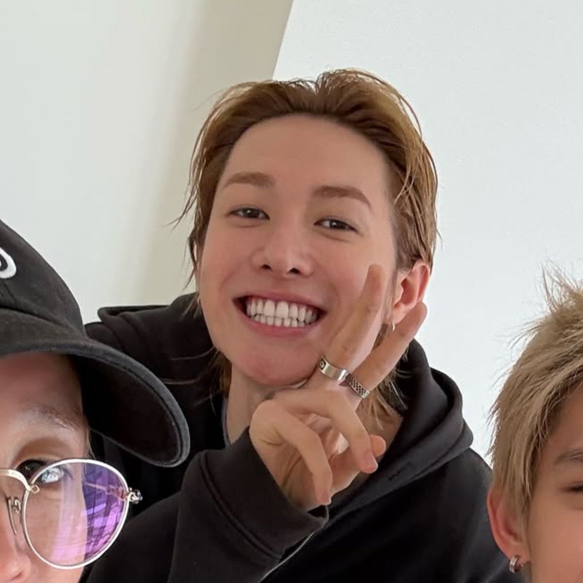 marblxom's tweet photo. ⠀⠀     ⠀⠀2018                                2026 https://t.co/ipOJnkGoGC
