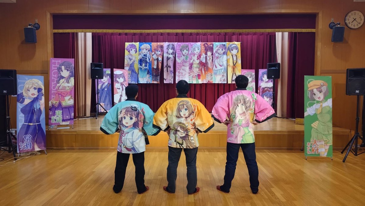 ryu_1700's tweet photo. @Mn4eWKP7Ix61442 フォロバしてなかったからリプ通知が来てませんでした。すいません🙏
鉄道オタク3人衆です🤣(私は真ん中です)

まぁ鉄道以外も全然イケる人ですが😆 https://t.co/mVlLguCYh5