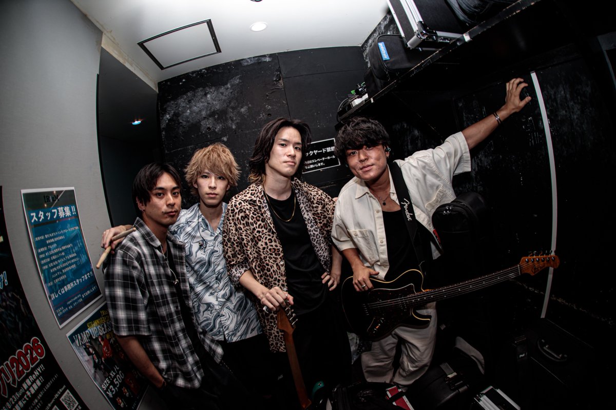 ASTLIGHT_jp's tweet photo. 2026.8.6
青山RizM presents Always at a live house vol.20

9ヶ月ぶりにみんなに会えました。
奏呼んでくれてありがとう！

SET LIST
1.カナリアノート
2.不確かな未来
3.アメノチハレ
4.N.D.N
5.僕らのままで🆕
6.風に鳴って
en.全心全霊

next
9.10奏生誕祭 https://t.co/ZgtHpzpEzw