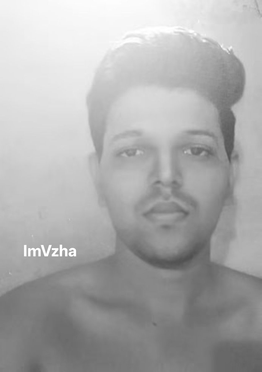 imvzha's tweet photo. निकलूँगा, अपने परिवार में सबसे बड़ा किरदार बनकर,
कुछ लोगों के मुँह बिना कुछ बोले बंद कराने हैं मुझे!!
 🇮🇳🙏💪..
 #ImVzha #viral #Mumbai #photo https://t.co/AJwn97UvhE