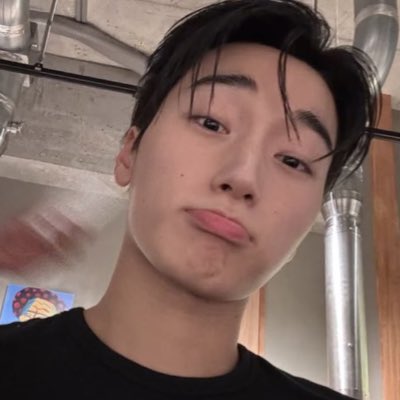 csanipilled's tweet photo. he looked too pretty i had to #NewProfilePic https://t.co/KjwdRjCGza