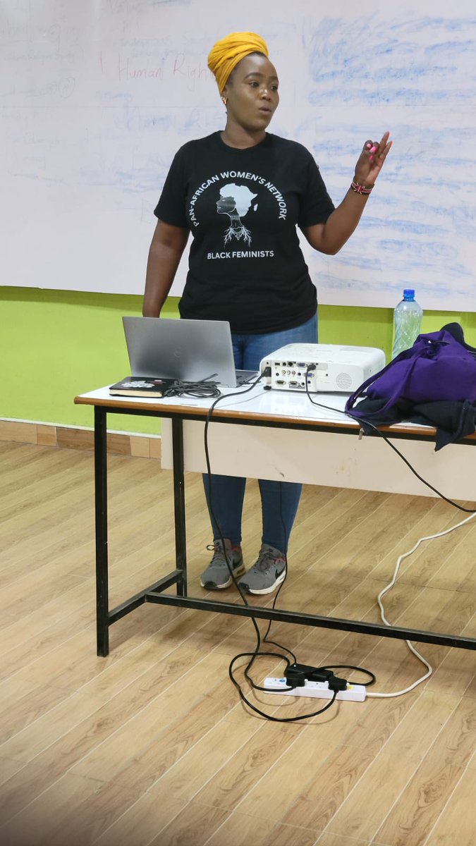 KenyaLeftA's tweet photo. The Kenya Left Alliance has partnered with the Seed Savers Network for a 3 day writeshop in Gilgil with farmers from the rural and urban areas as well as youth,women and social justice advocates.

#FoodSovereignty
#SeedSovereignty
#LandFoodandLiberation https://t.co/C9yxfTP9RW