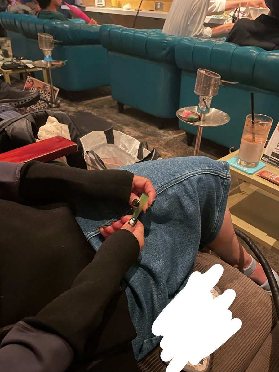 ren_esthe3's tweet photo. ウェットスーツ、シーシャ屋さんで着るヲンナさん、笑っちゃった
とても楽しくて笑いまくれたお��間⏰

明日も頑張ろーっ‼️ https://t.co/qSiKkUrFQO