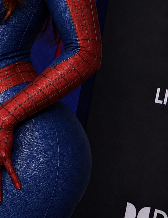 Still_hereeeee's tweet photo. If spider-man had a daughter she'd probably look like this. 👅 https://t.co/S6hWmyzxLa