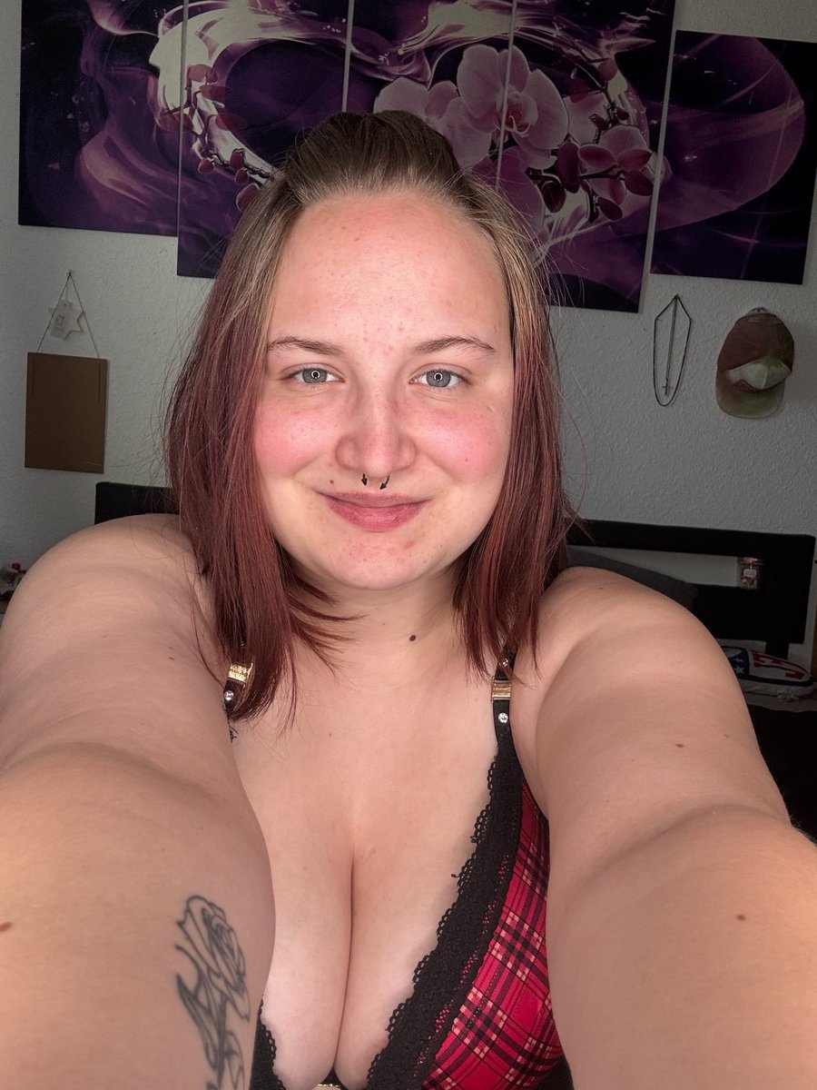 RomySecrets tweet picture