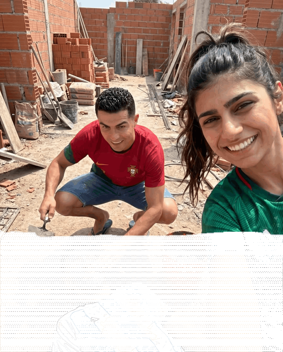 Random_Verse01's tweet photo. When your rivals become construction workers https://t.co/f3XF4cp2YL