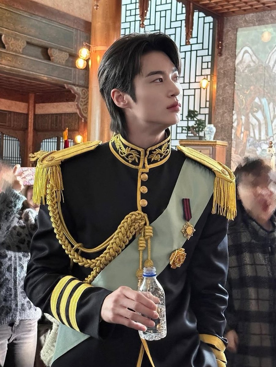 byeonwoonist's tweet photo. the iconic, the majestic, the unforgettable prince lee ahn https://t.co/fTSd506zPW