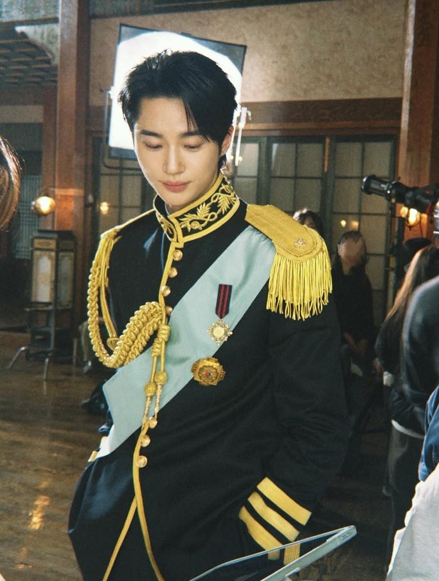 byeonwoonist's tweet photo. the iconic, the majestic, the unforgettable prince lee ahn https://t.co/fTSd506zPW