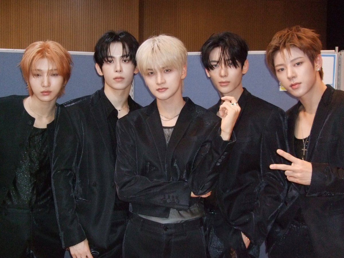 CUBE_NOWZ's tweet photo. [📸] 260806 @ Mnet <엠카운트다운>

#NOWZ #나우즈 
#Achilles 
#MCOUNTDOWN #엠카운트다운 https://t.co/e3hf1Q1YaY