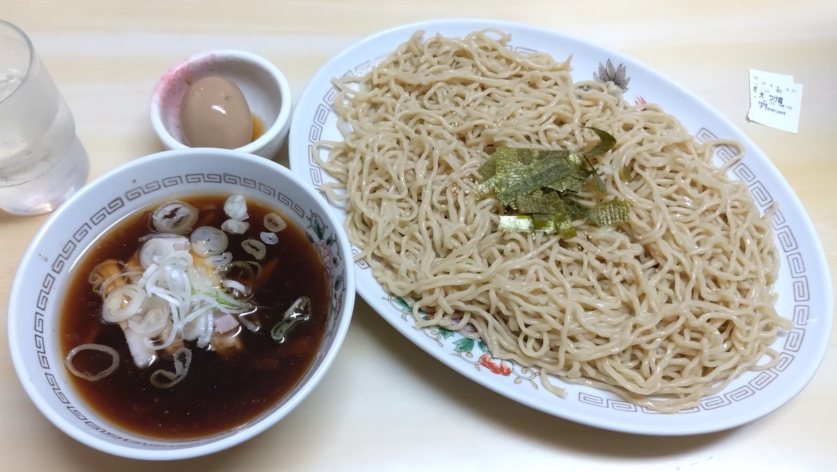HCN03964932's tweet photo. 春木屋
荻窪

つけ麺大盛+味付玉子 https://t.co/iUdqATLKvq