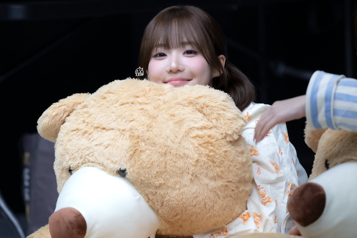 1133_nien's tweet photo. 윤서연 || 260628 Whosfan

우리 사랑스러운 햄햄이 생일 축하해 🐹🎂💕

#윤서연 #SEOYEON
#HappySeoyeonDay
#트리플에스 #tripleS https://t.co/ly6gF4jbjX
