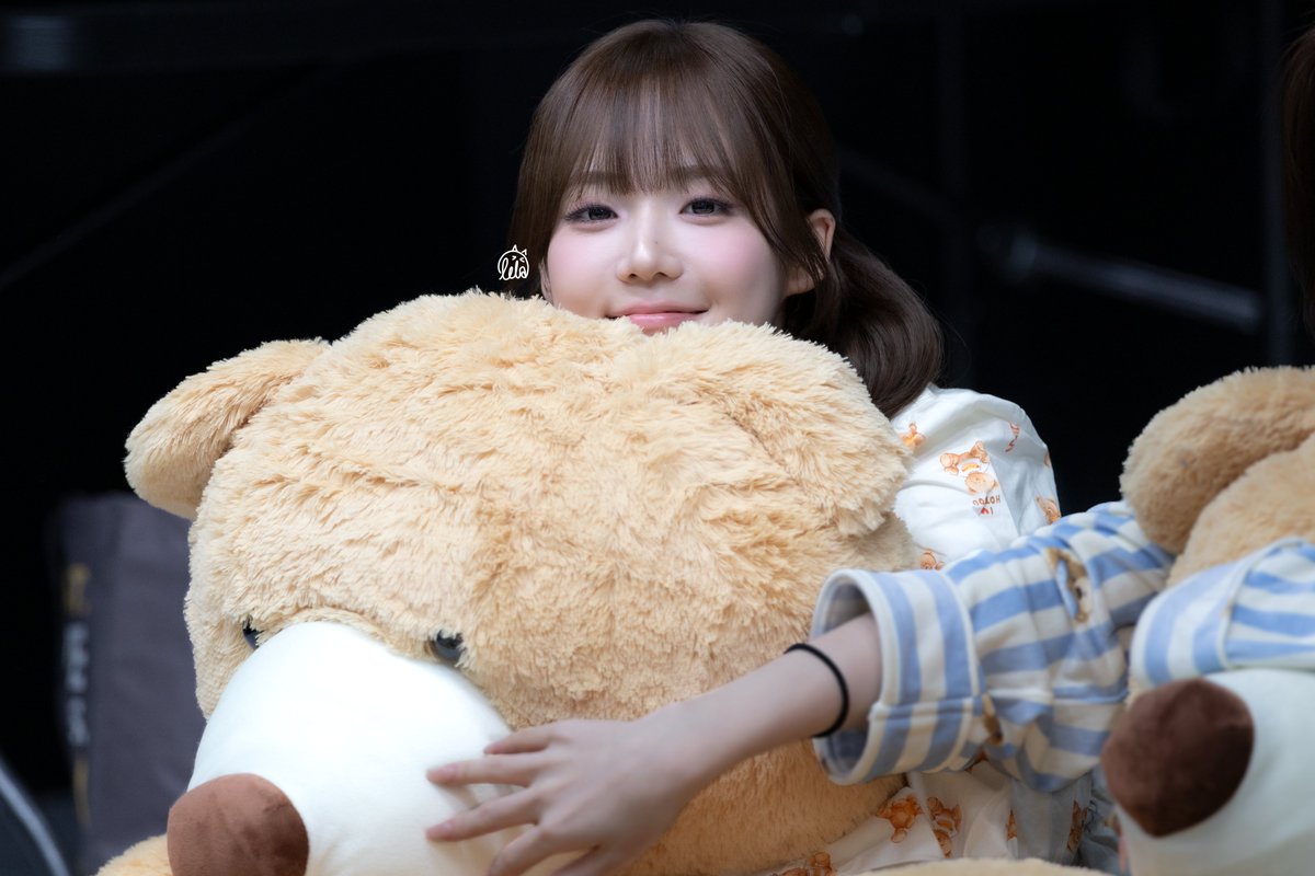 1133_nien's tweet photo. 윤서연 || 260628 Whosfan

우리 사랑스러운 햄햄이 생일 축하해 🐹🎂💕

#윤서연 #SEOYEON
#HappySeoyeonDay
#트리플에스 #tripleS https://t.co/ly6gF4jbjX