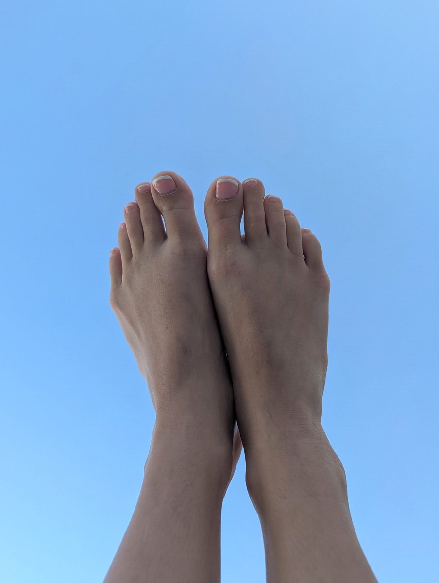 LacysGrey's tweet photo. Heavenly 🪽
#feetfetısh #feetworshi̇p #paypig #luxury #feetcommunity #toes #pedicure https://t.co/fJiPRm3u9Y
