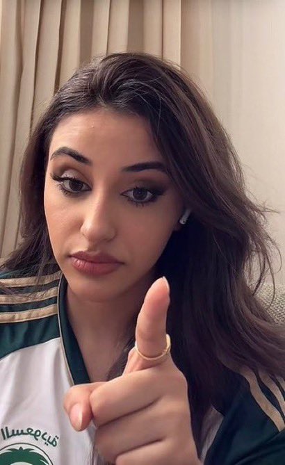 Leh6t's tweet photo. إذا أنت ديوث بس ماتصور اترك عنك الدياثه مالك فيها 

استمتع في دياثتك وصور محارمك وارسل خلنا نستمتع فيهم تخاف اترك الدياثه برضو 

خلك قوي وغامر واستمتع في دياثتك 
😵‍💫😈♠️ https://t.co/DiazdWW5CM
