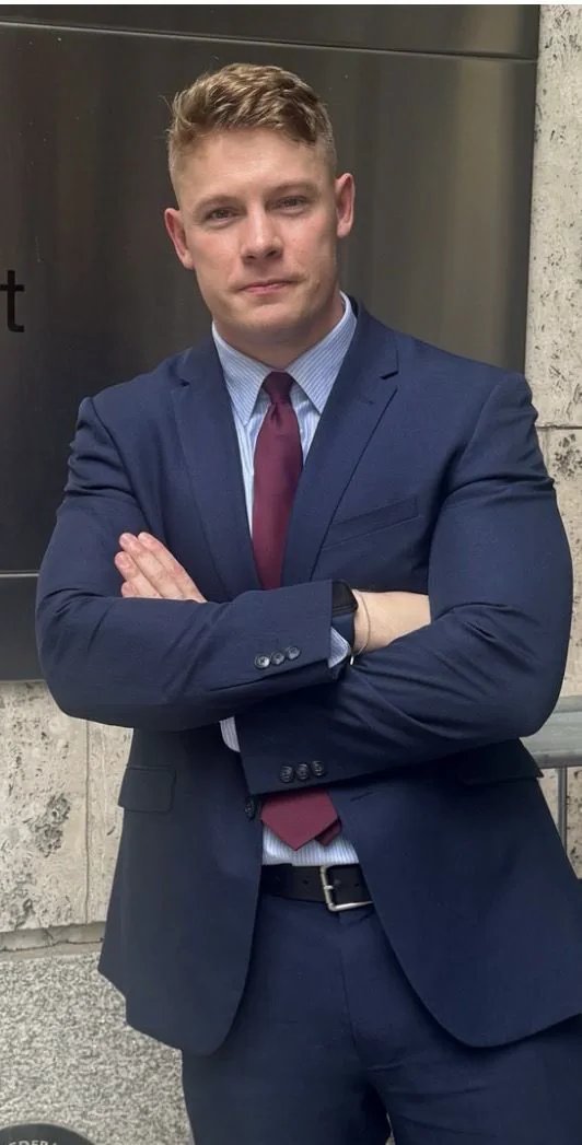 slut4str8Men's tweet photo. --
#ThirstyThursdayEveryday
#WhiteMenCrazy
#iLoveMenInSuits
#WhiteCollarMen
#Hole4Str8Men https://t.co/TxU785oO5f