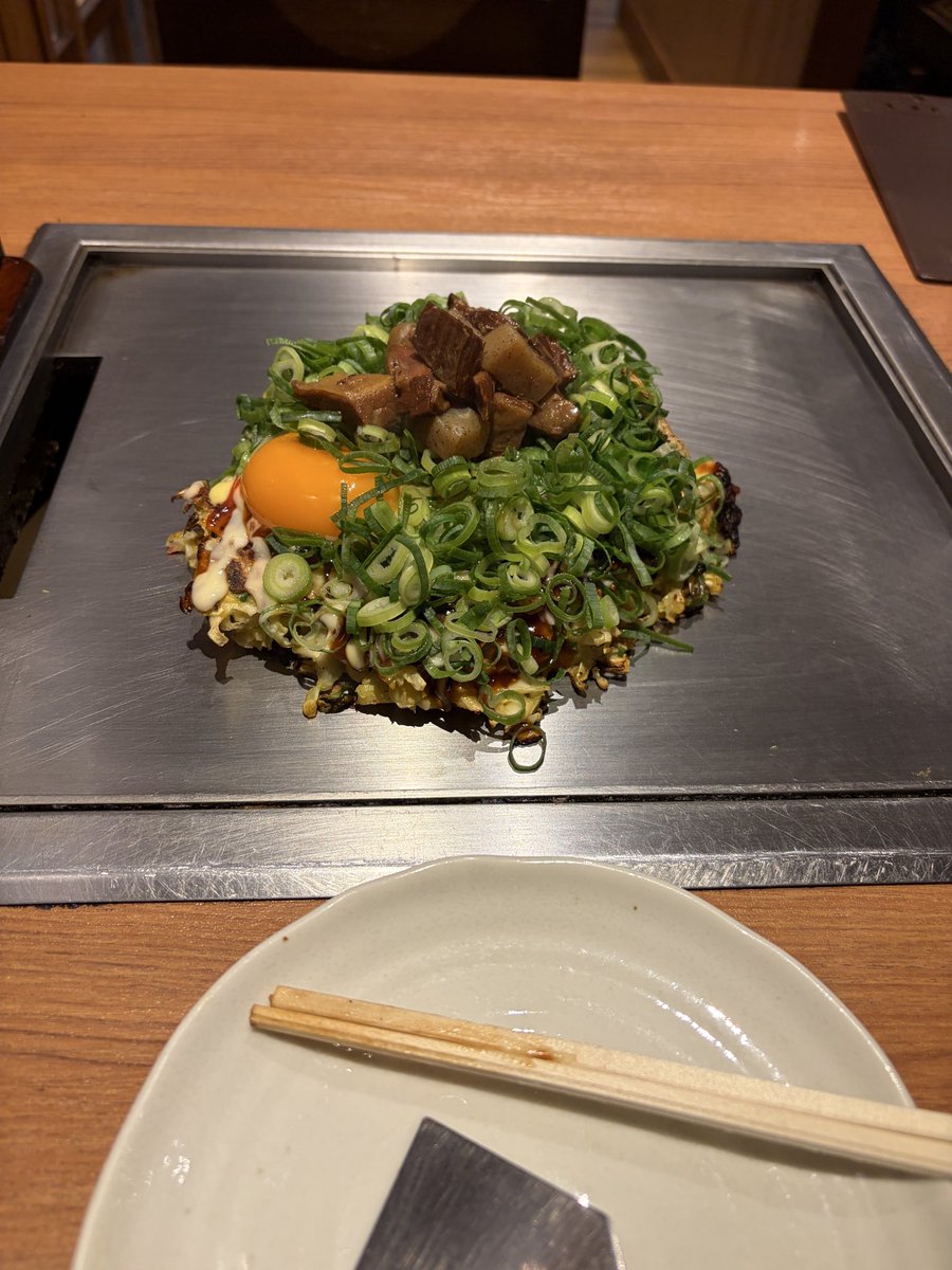 CHRONO0822's tweet photo. ほあ〜、来た〜。時間あるし、やっぱ粉物よね https://t.co/ZA22q0zUCU