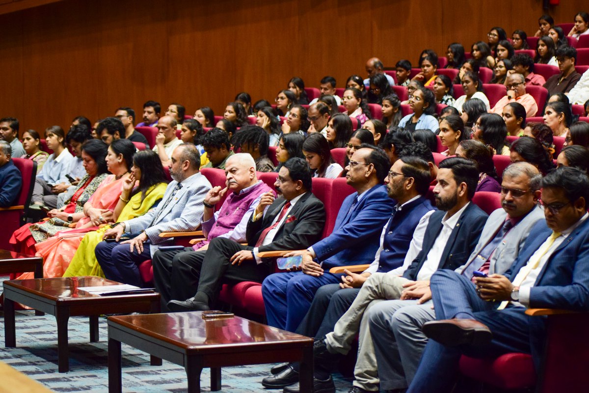 AmityUniMumbai's tweet photo. Welcoming New Beginnings at Amity University Mumbai
Orientation 2026
Every new academic journey begins with guidance, inspiration, and a shared vision for success.
#AmityUniversityMumbai #OrientationProgramme #StudentInduction #ParentOrientation #HigherEducation #CampusLife https://t.co/cxdH3vGdAE