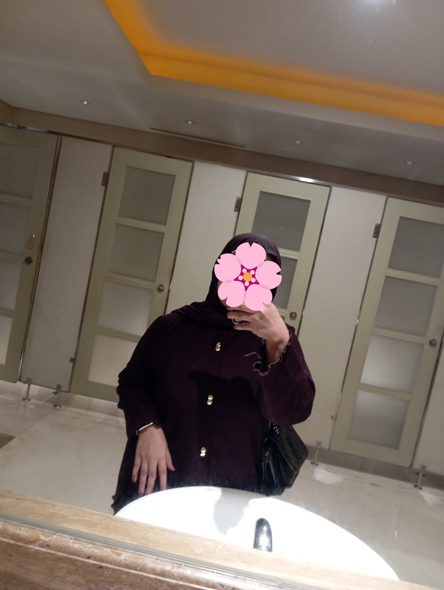 messlvi's tweet photo. besok aku di cikarang ya. yg mau jajan masi ready slot, gercep ya ga terima slot banyak soalnya https://t.co/sf1lfBfENX