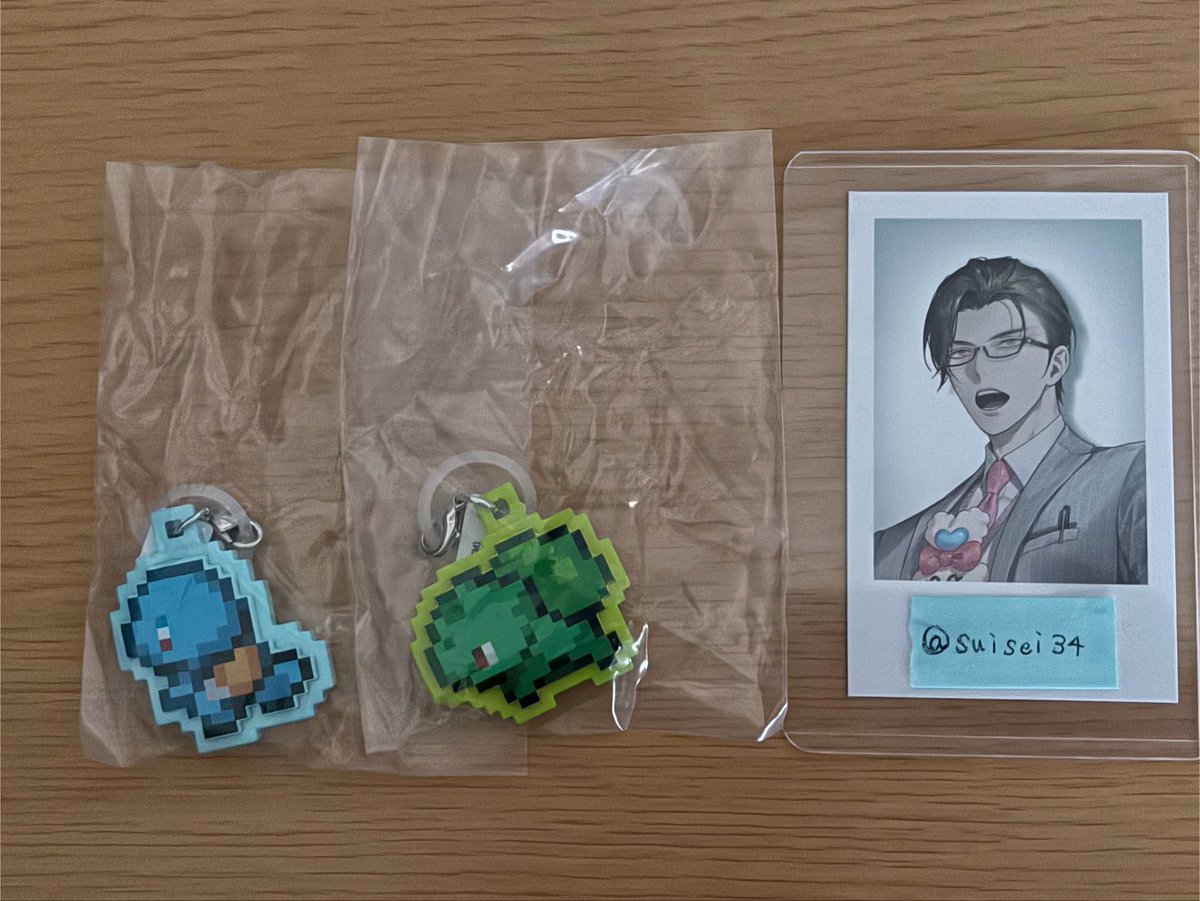 suisei34's tweet photo. 【交換】　ポケモン　Pokémon Pixel Art つれあるきマスコット　ガチャガチャ

【譲】フシギダネ、ゼニガメ
【求】ゲンガー

郵送交換希望です。
2:2の交換優先ですが、検索から気軽にお声がけください。 https://t.co/zBS0fwl2Lz