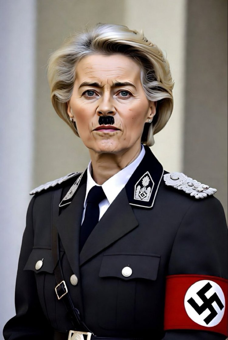 RamboT90's tweet photo. @camille_moscow Voici le prochain chancelier ! https://t.co/IEQ8QWlHNH