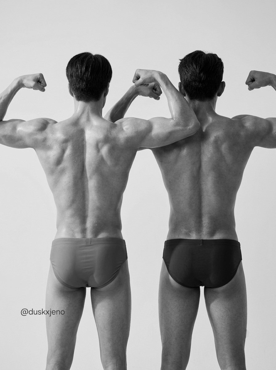 duskxjeno's tweet photo. 𝑙𝑜𝑠𝑡 𝑖𝑛 𝑚𝑜𝑛𝑜𝑐ℎ𝑟𝑜𝑚𝑒. https://t.co/JWU4Rrm7MO