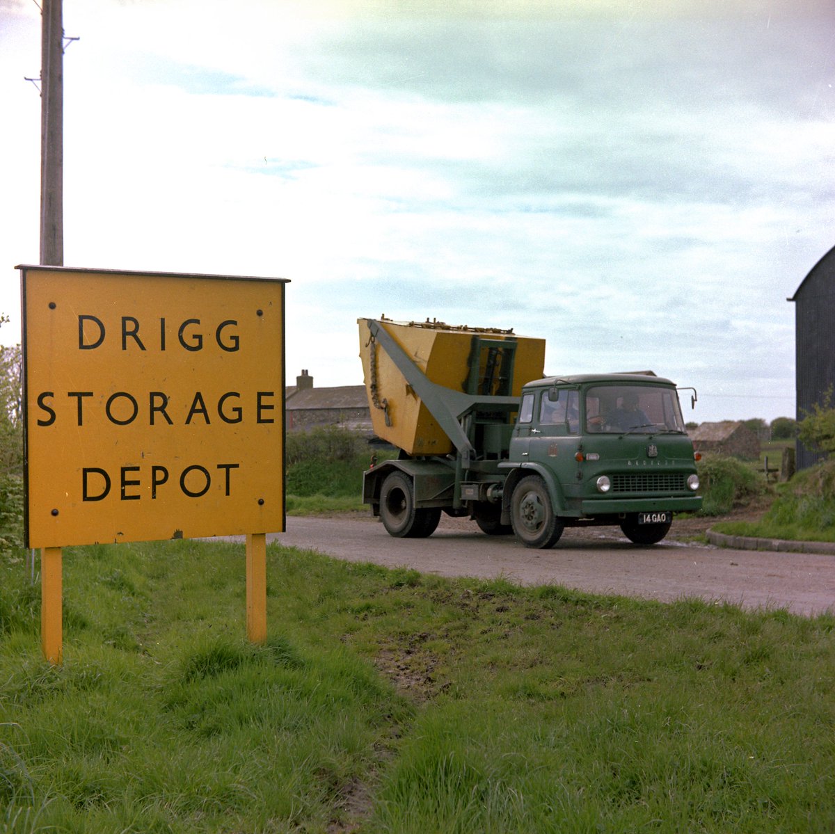 SellafieldLtd's tweet photo. #ThrowbackThursday

This image from the 1960s, taken for the UK Atomic Energy Authority (UKAEA), is a reminder that Sellafield has been part of the UK's nuclear story for almost 80 years.

The lorry and sign might look very different by today's standards, but one thing hasn't changed. For generations, people at Sellafield have worked to manage nuclear waste safely and help protect the environment. 

While we can't pinpoint the exact location, it's almost certainly an area that has since become part of the UK's Low Level Waste Repository, operated by Nuclear Waste Services.

💡 Did you know? Sellafield is the only site in the UK that can process, treat and store every type of nuclear waste.

❓ Any guesses on the exact year this photo was taken?

🔗 Find out more about our waste management work here - https://t.co/BkzdXSOggT

#Sellafield #NuclearHistory #WasteManagement #TBT #ThrowbackThursday @Nuclear_WS