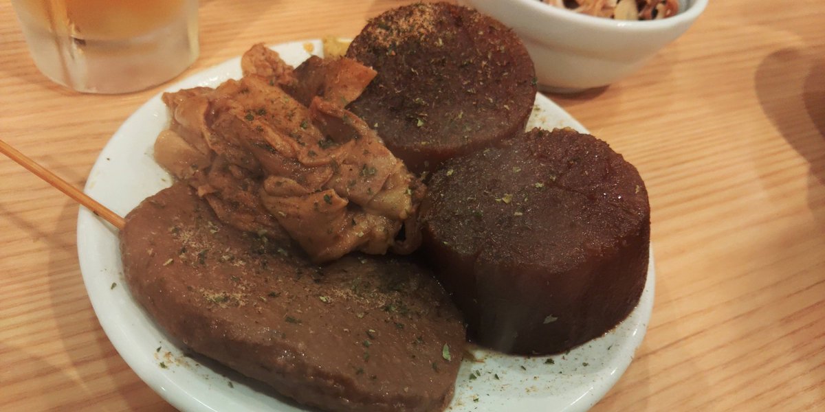 MITUDON's tweet photo. お盆前に、特に今年は家人が無事退院したのでお礼方々お墓参りなど。磨き上げた墓石に粛々と頭を垂れると清々しい一陣の風が吹き抜けっっっかあああ夏のビール最！高！ https://t.co/ZLYwQTZBg6