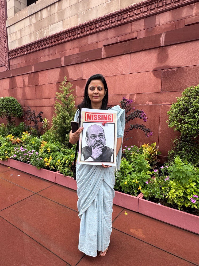 MahuaMoitra's tweet photo. Anyone seen this gentleman lately? https://t.co/Fb3ZhRzfJE