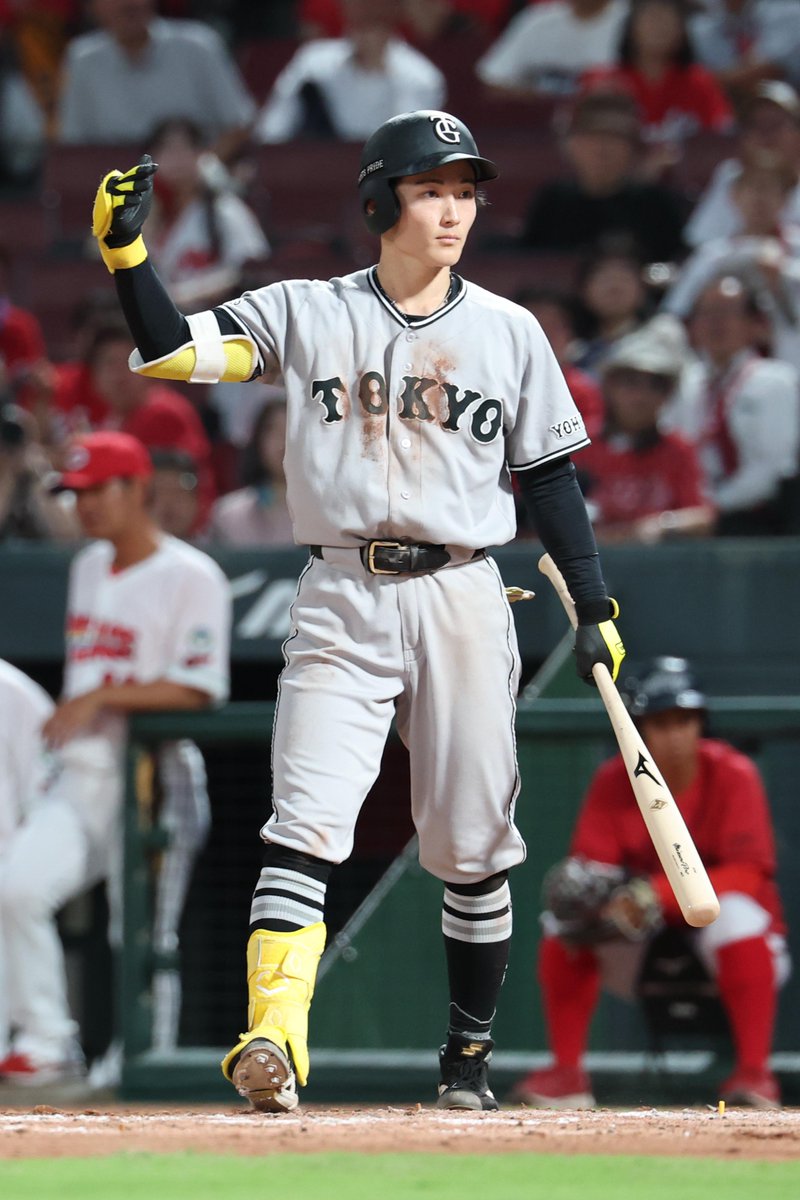 TokyoGiants's tweet photo. 【四回表】巨人 4-3 広島 

二死二三塁の場面、相手投手の暴投で勝ち越し。 https://t.co/fKCgqIqCCd